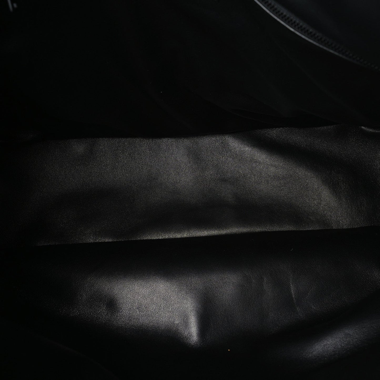 Lambskin Wide Puffer Tote Black