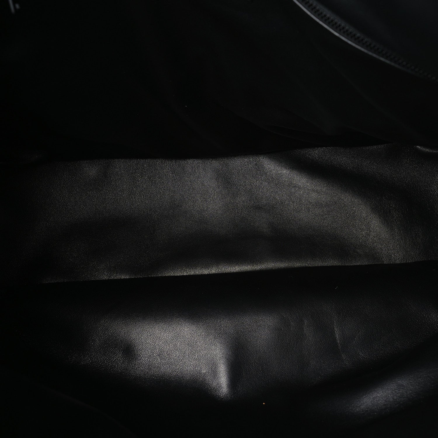 Saint Laurent Lambskin Wide Puffer Tote Black 4 of 8