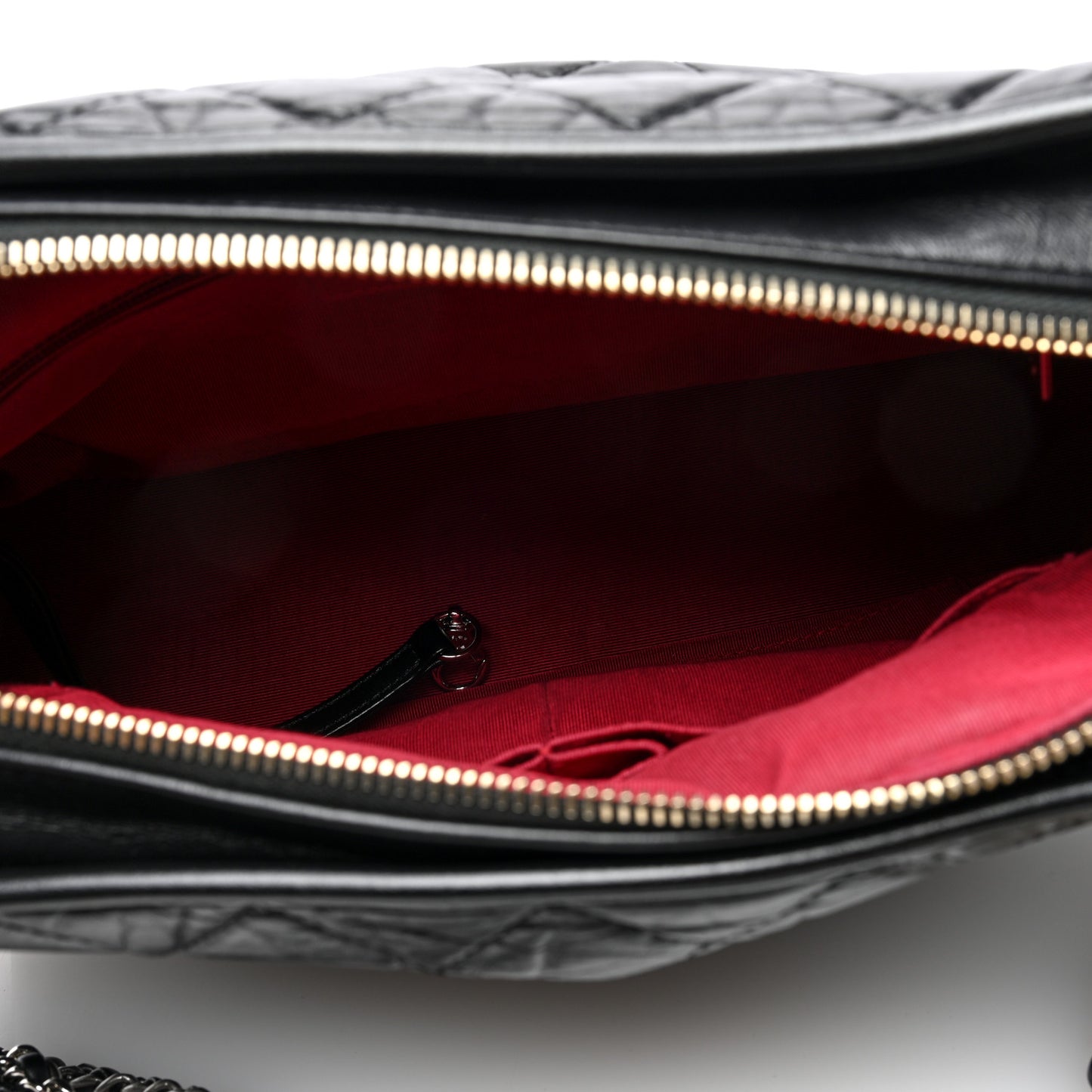 Aged Calfskin Quilted Medium Gabrielle Hobo Black