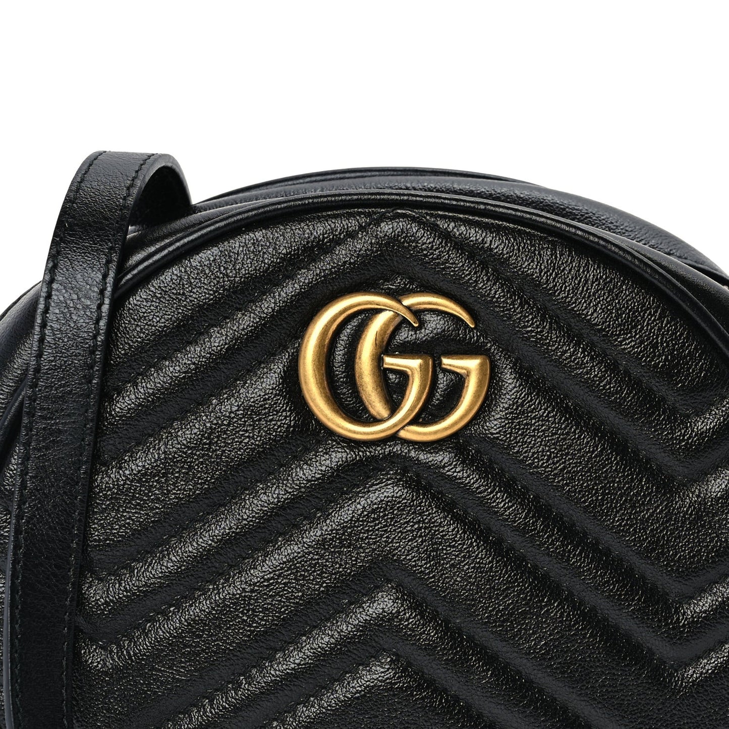 Azalea Calfskin Matelasse Heart Mini GG Marmont Round Shoulder Bag Black