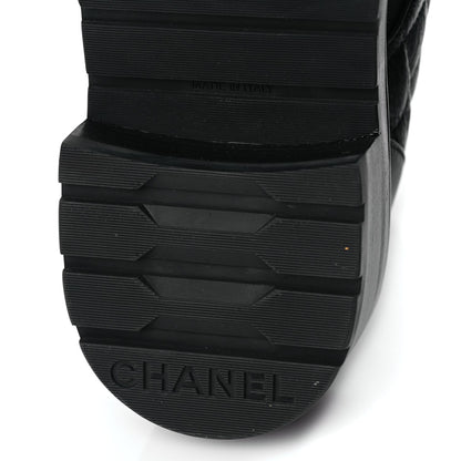 Chanel Shiny Goatskin Calfskin Quilted Lace Up Combat Boots 40 Black 7 of 8