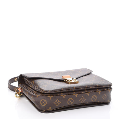 Louis Vuitton Monogram Pochette Metis 4 of 9