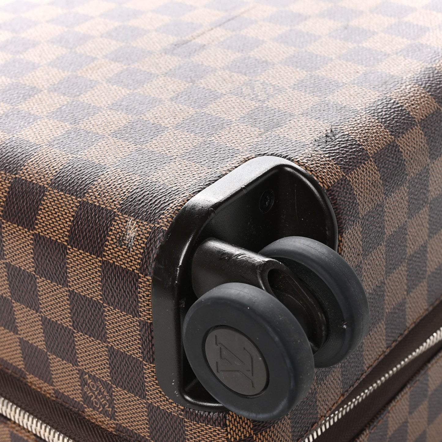 Damier Ebene Horizon 55