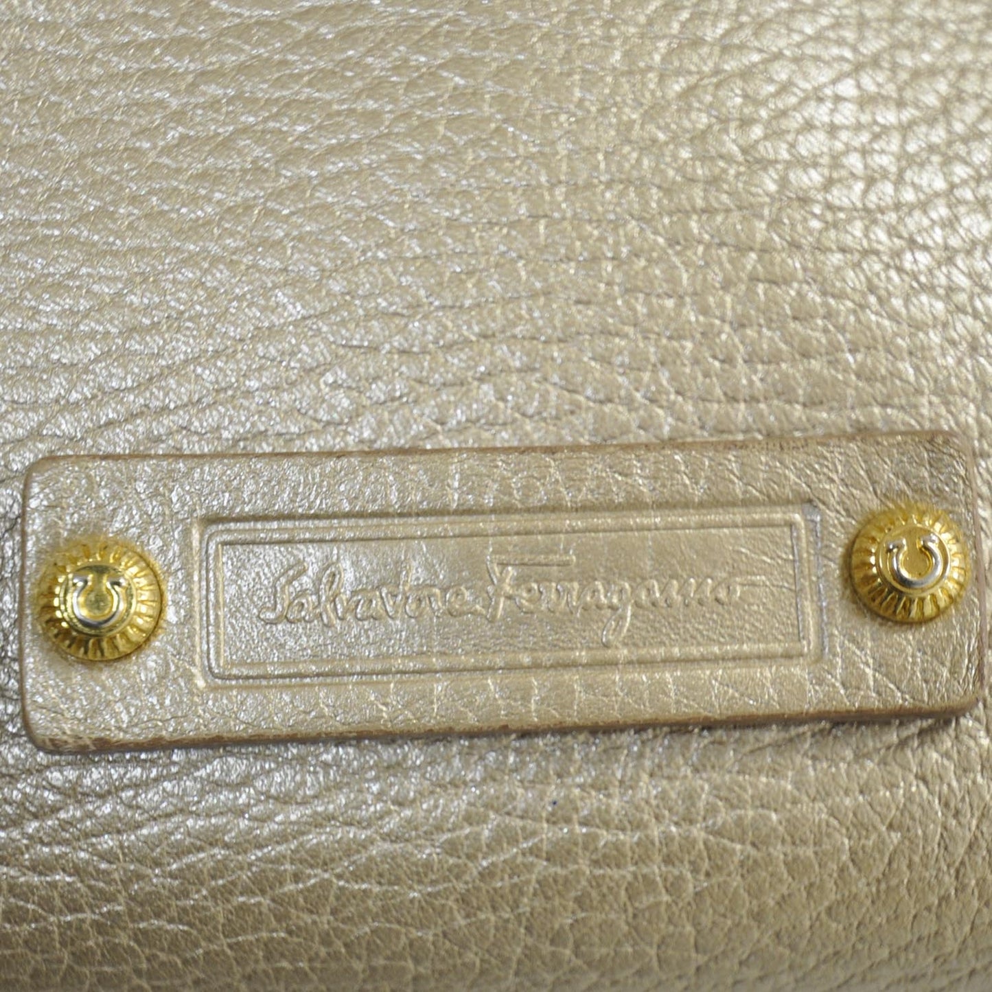 SALVATOREFERRAGAMOLeatherShopperToteGold