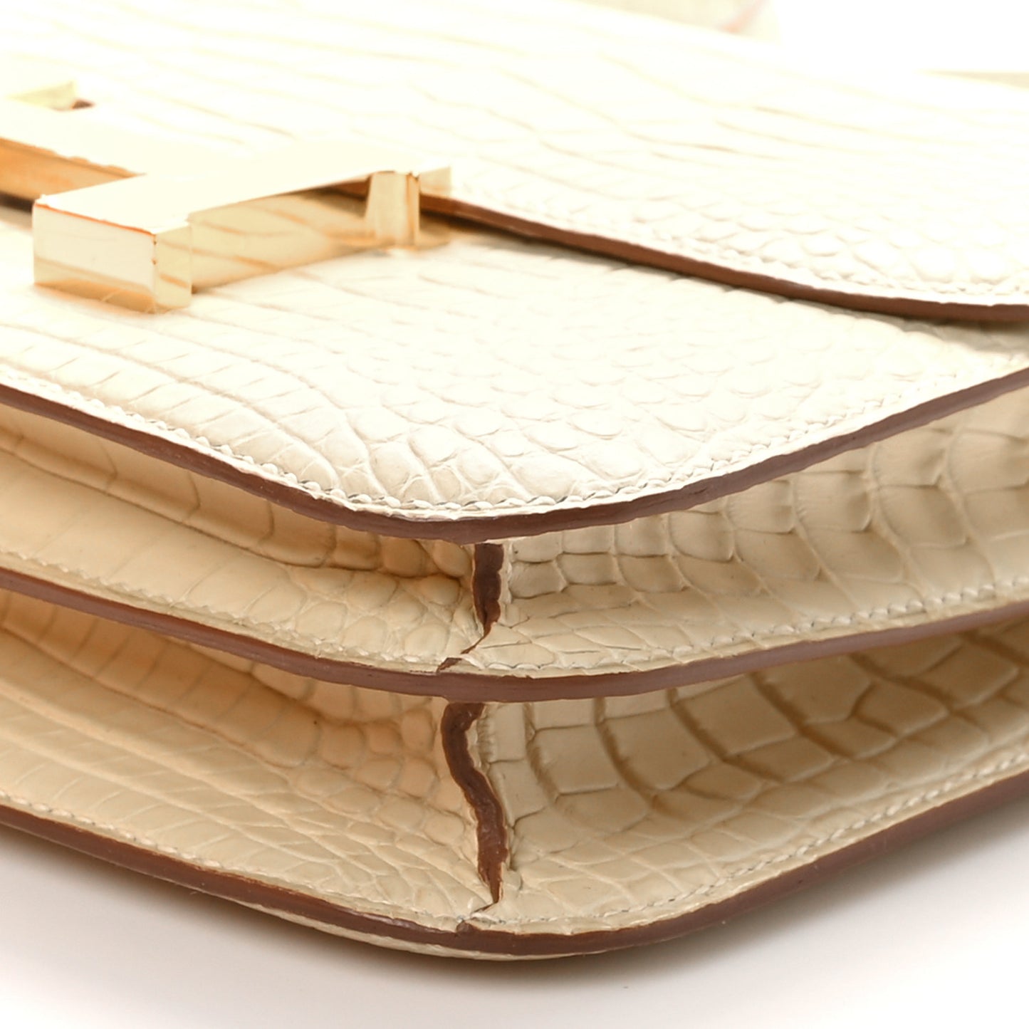 Matte Alligator Constance 18 Beton