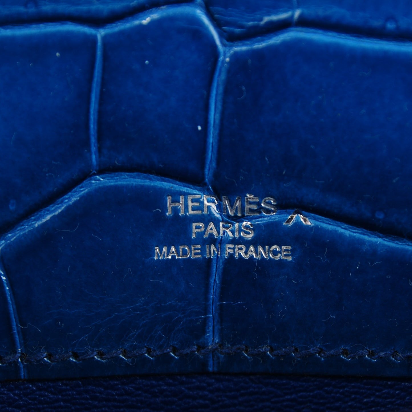 Shiny Niloticus Crocodile Kelly Cut Pochette Mykonos