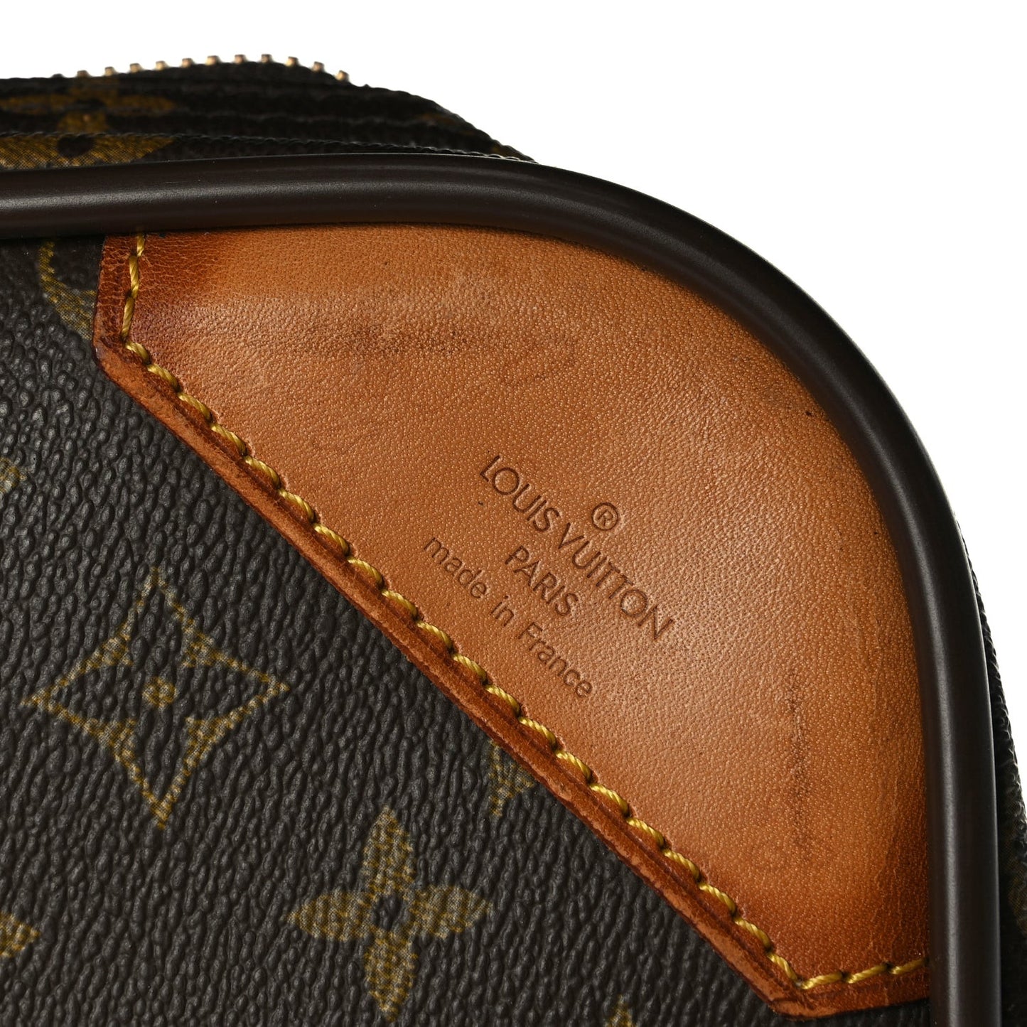 Monogram Satellite 65