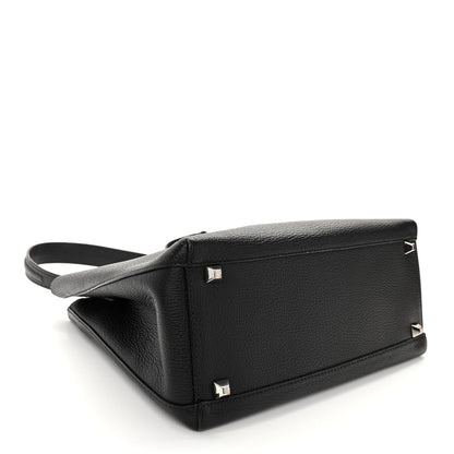 MCM Grained Calfskin Visetos Medium Sarah Hobo Black 4 of 10