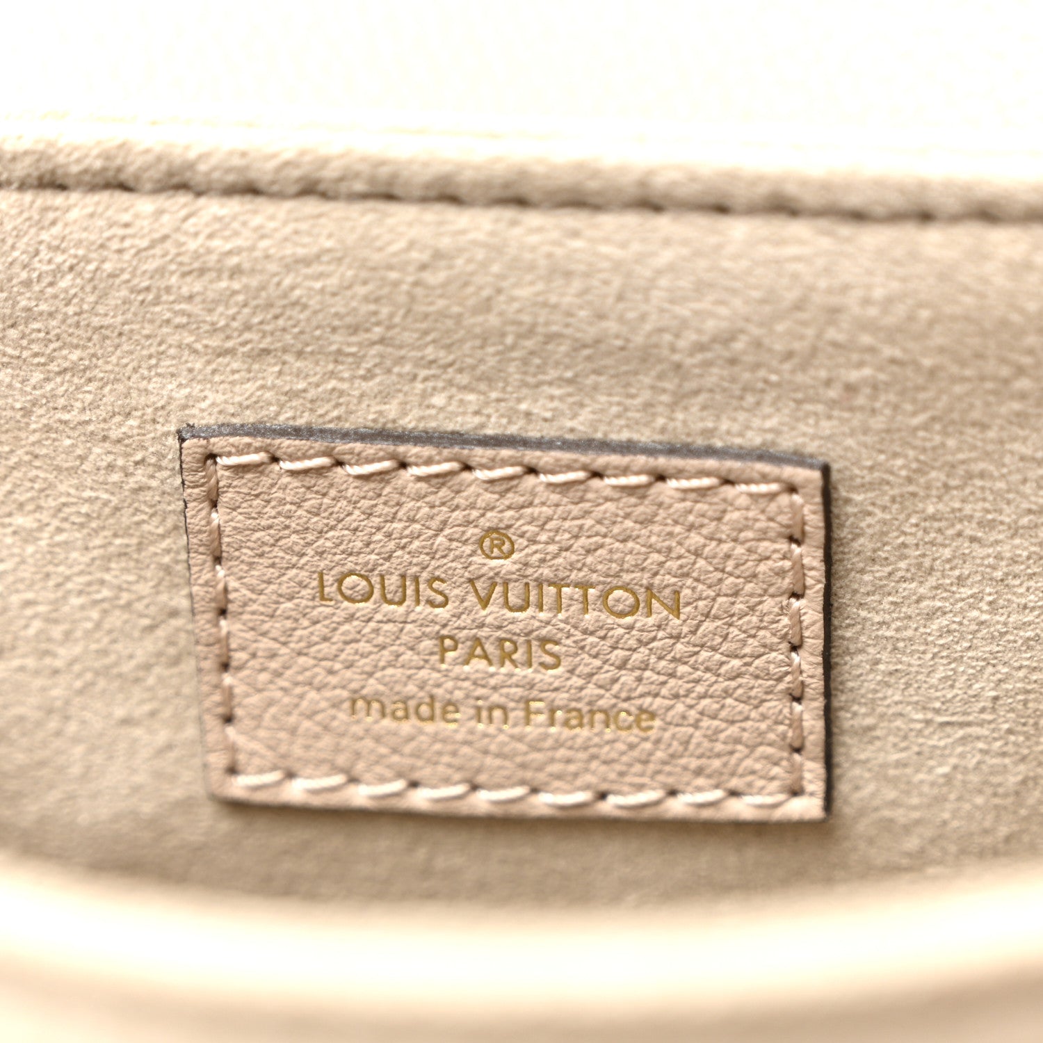 Louis Vuitton Grained Calfskin Lockme Oxford Greige 6 of 9