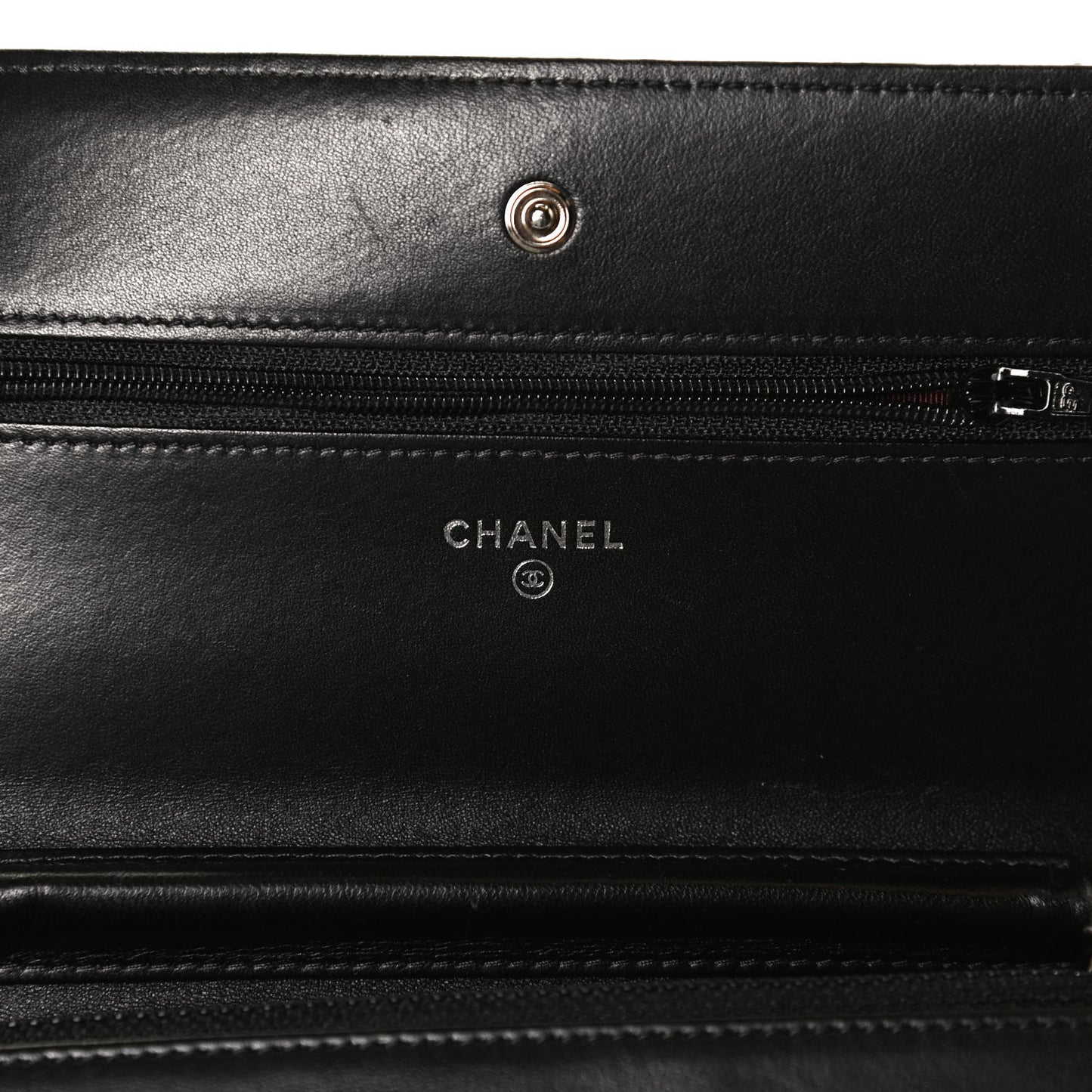 Lambskin Quilted Wallet On Chain WOC Black