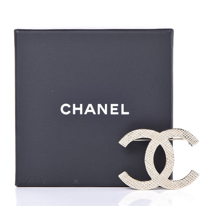 Chanel Quilted CC Brooch Light Gold 5 of 5
