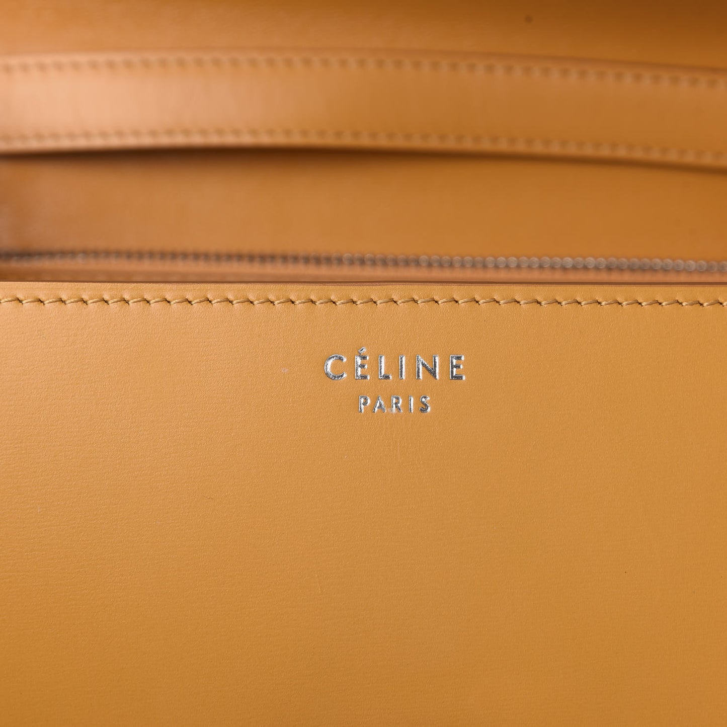 Smooth Calfskin Medium Classic Box Flap Bag Daffodil