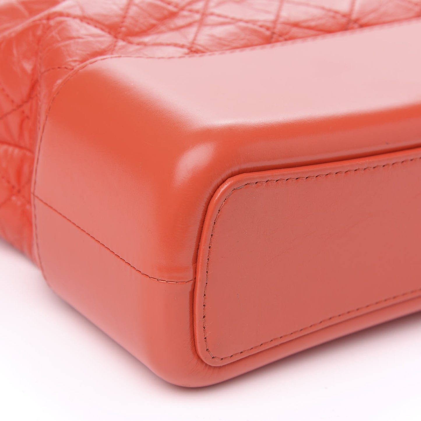 Aged Calfskin Quilted Medium Gabrielle Hobo Red