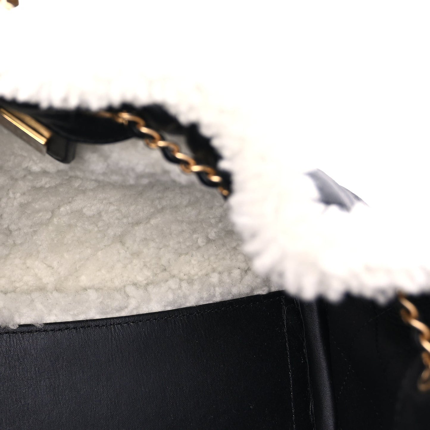 Crumpled Sheepskin Shearling Quilted Small  25 Handbag Black White