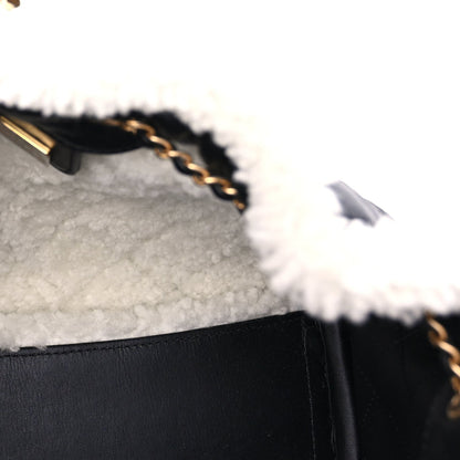 Chanel Crumpled Sheepskin Shearling Quilted Small  25 Handbag Black White 5 of 9