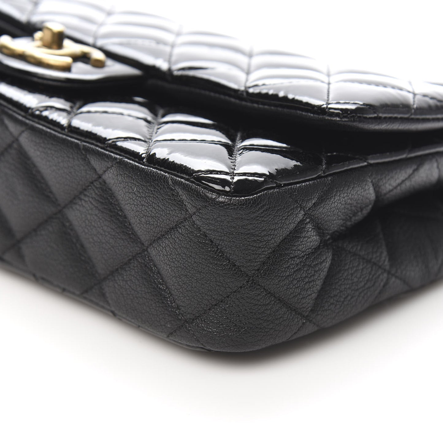 Patent Goatskin Quilted Medium CC Eyelet Flap Black