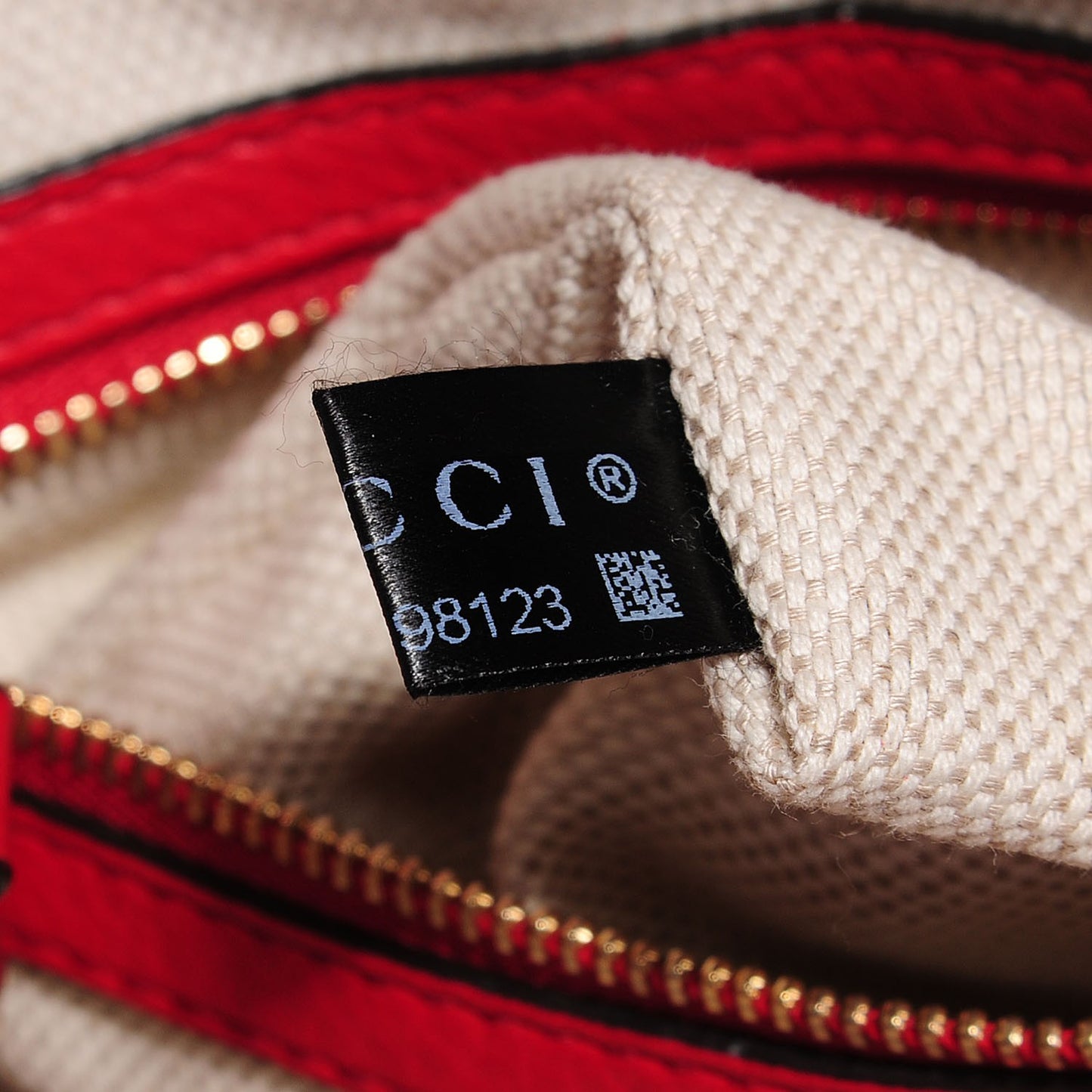 Pebbled Calfskin Small Soho Shoulder Bag Red