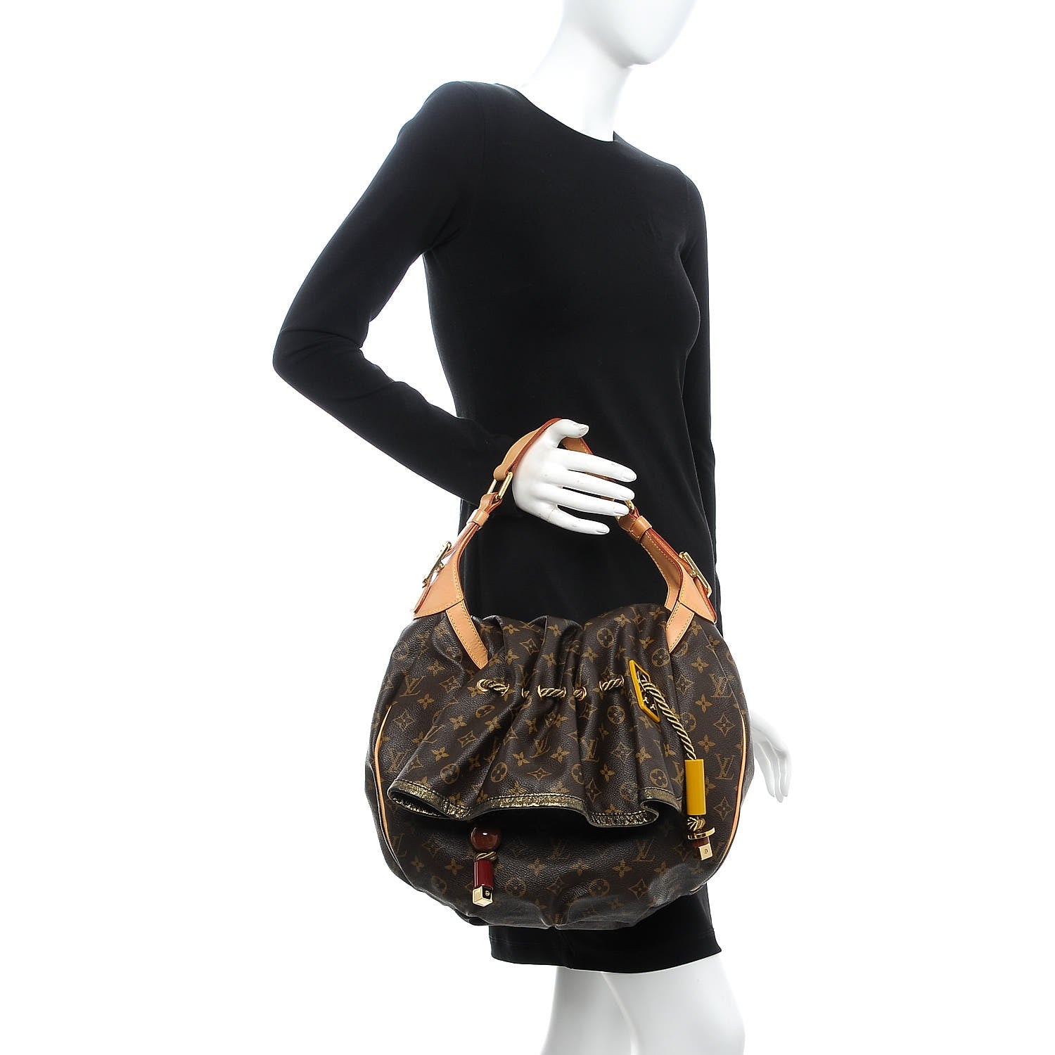 Louis Vuitton Monogram Kalahari GM 2 of 7