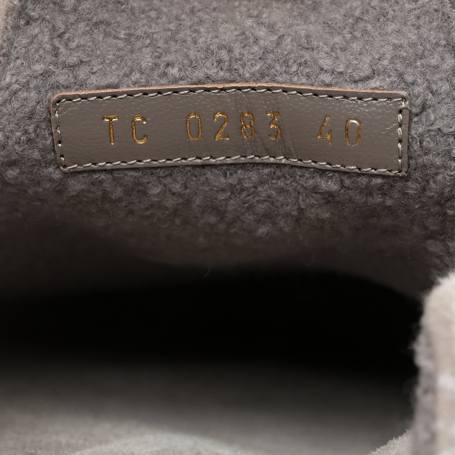 Louis Vuitton Monogram Wool Womens Cosy Flat Comfort Clog Mules 40 Light Grey 7 of 9