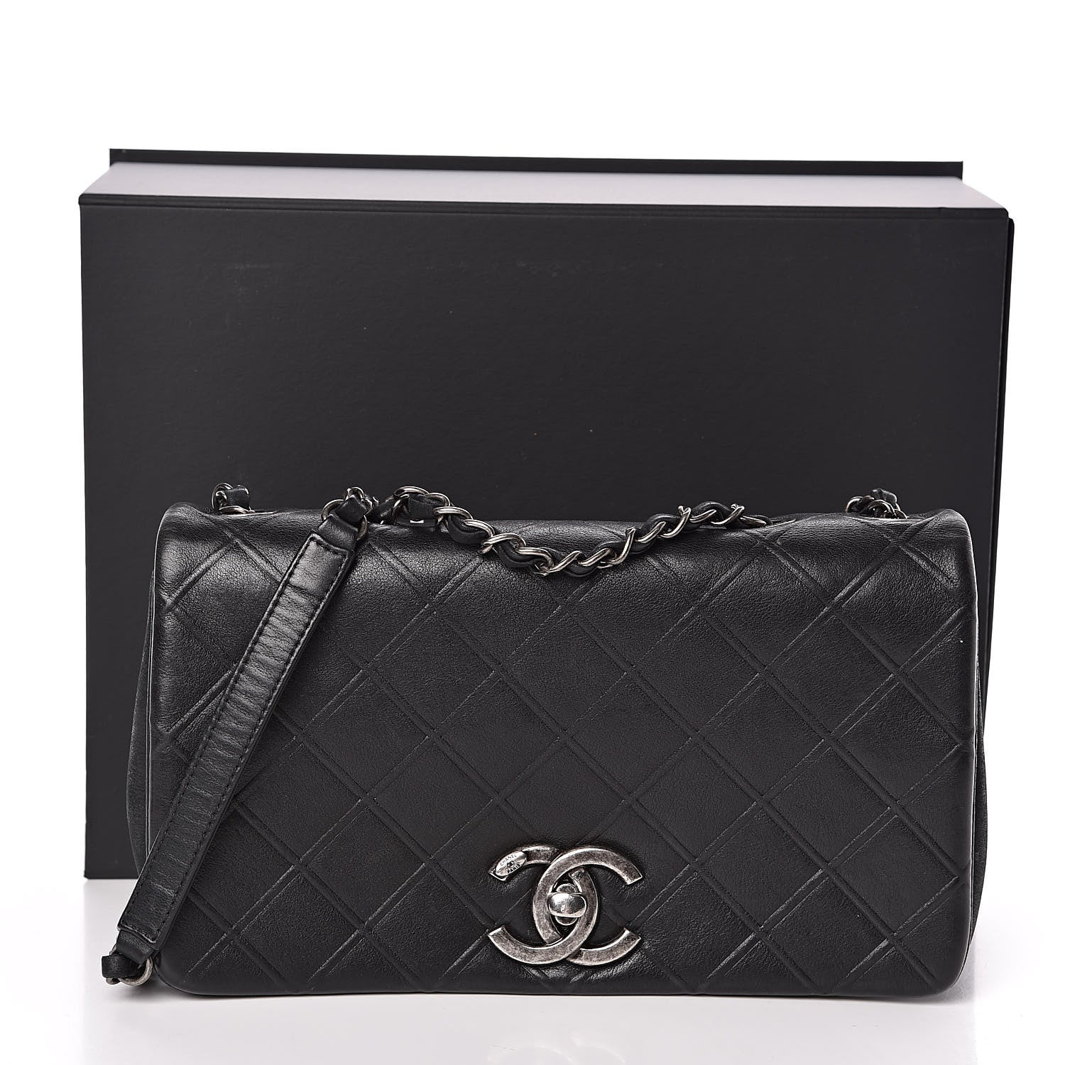Chanel Calfskin Diamond Embossed New Chic Flap Black 12 of 12