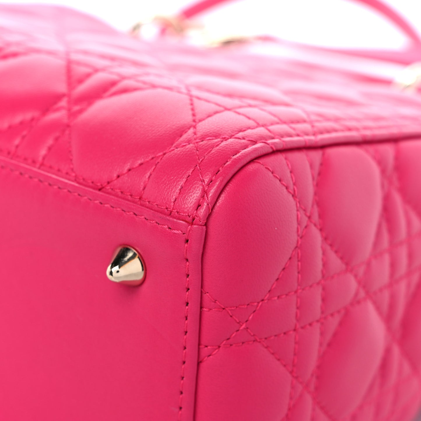 Lambskin Cannage Medium Lady Dior Fuchsia