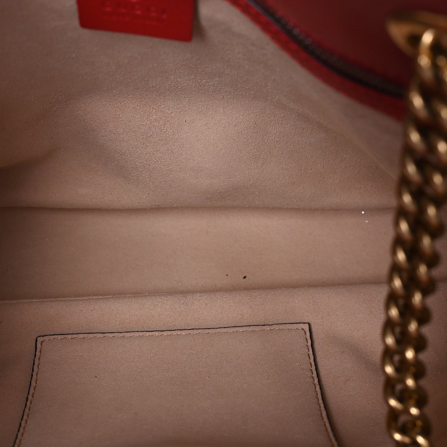 Calfskin Matelasse Medium GG Marmont Shoulder Bag Hibiscus Red