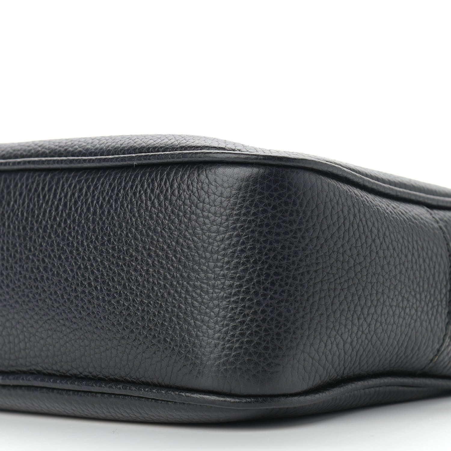 Gucci Pebbled Calfskin Small Soho Disco Bag Black 10 of 11