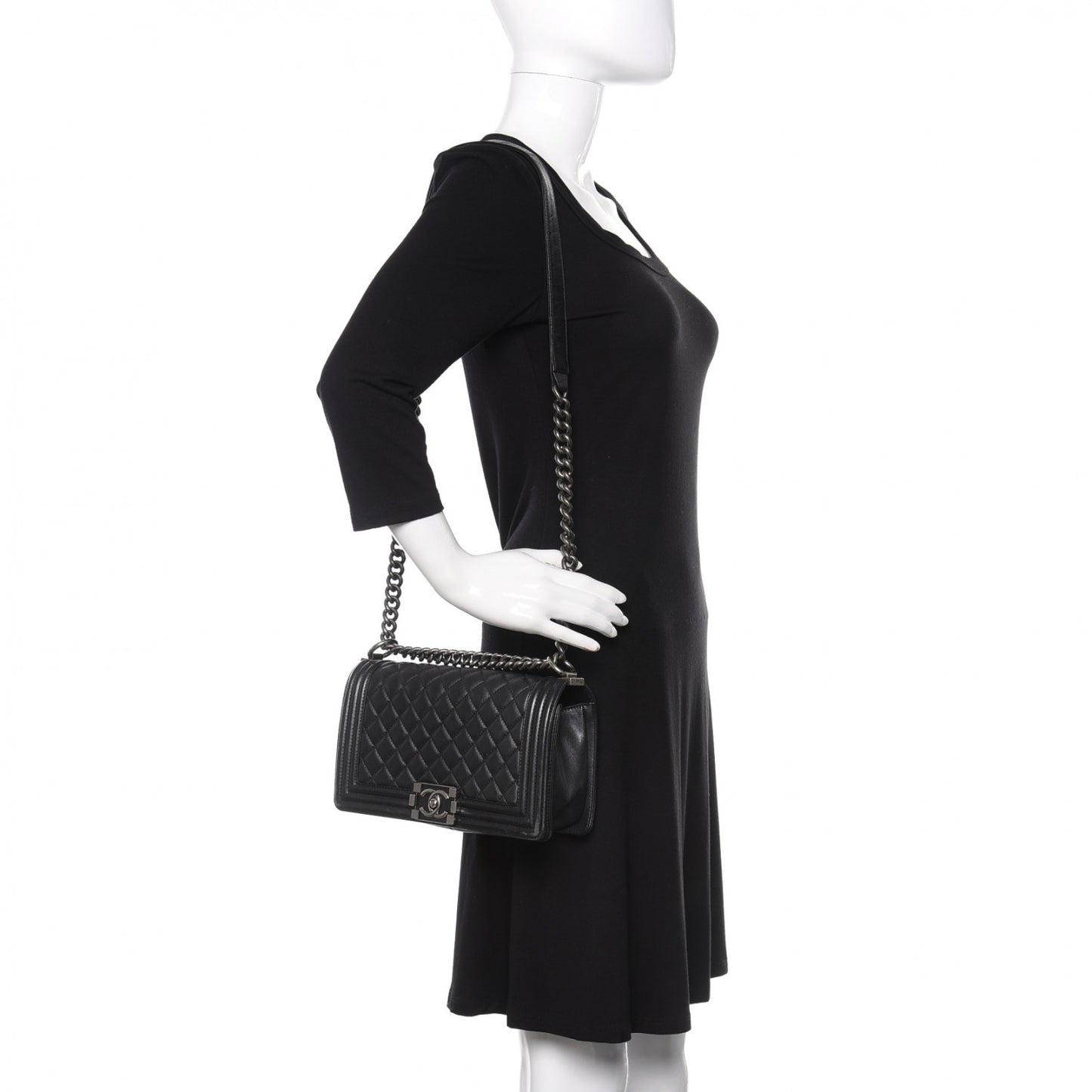 Calfskin Quilted Medium Boy Flap Black