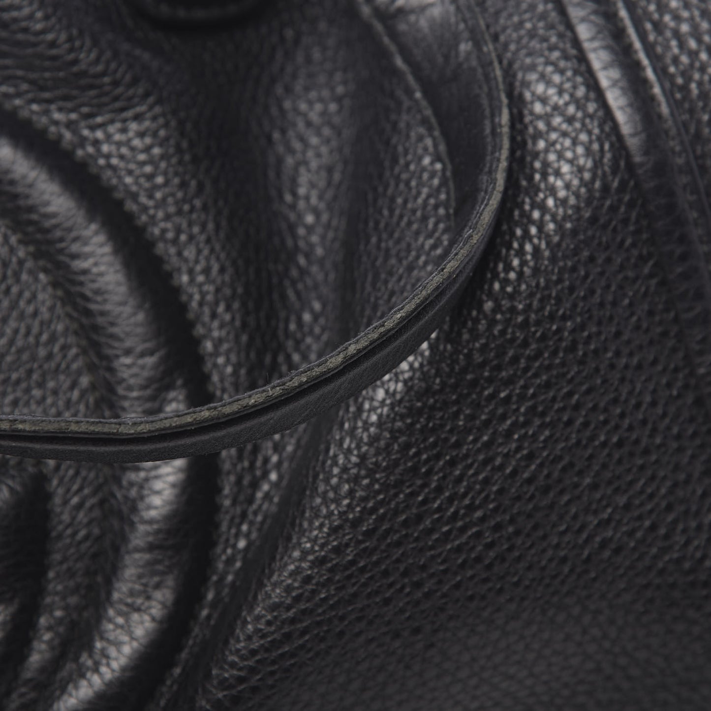 Pebbled Calfskin Large Soho Top Handle Bag Black
