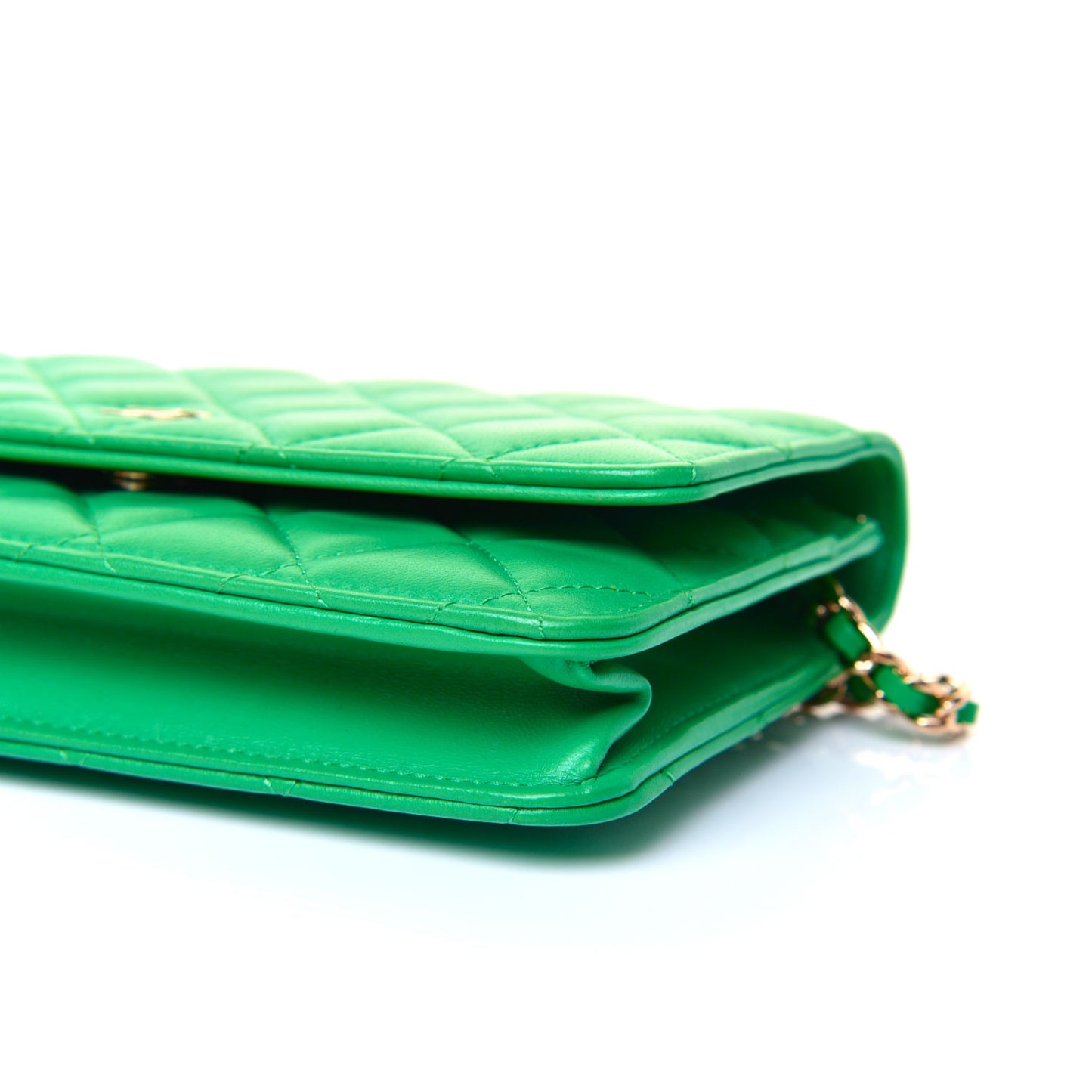Lambskin Quilted Wallet On Chain WOC Green