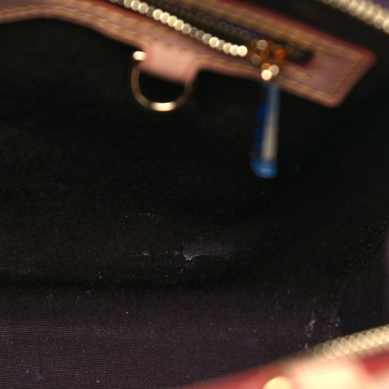 Louis Vuitton Vernis Brea MM Amarante 16 of 21