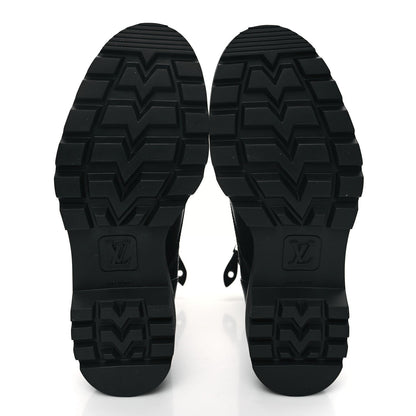 Louis Vuitton Calfskin Monogram Territory Flat Ranger Boots Black 6 of 7