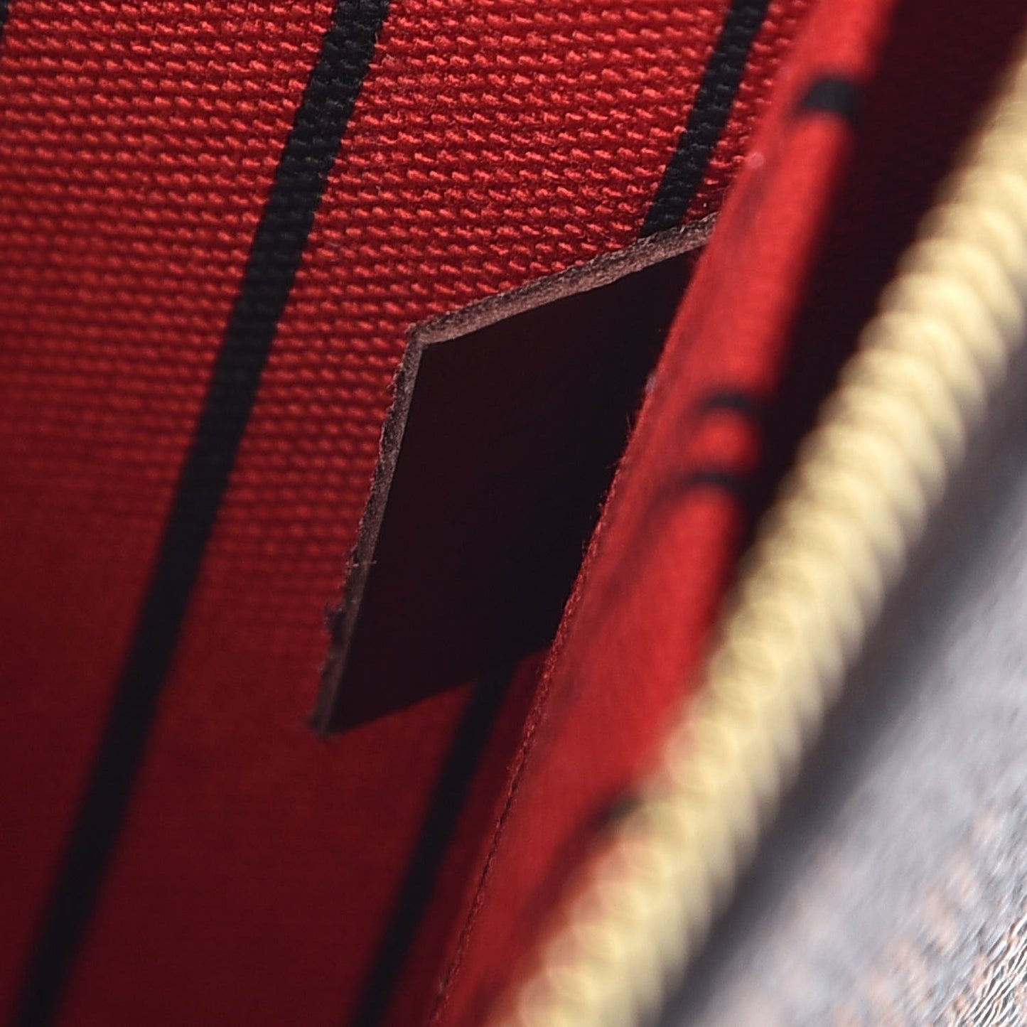 Damier Ebene Neverfull MM GM Pochette