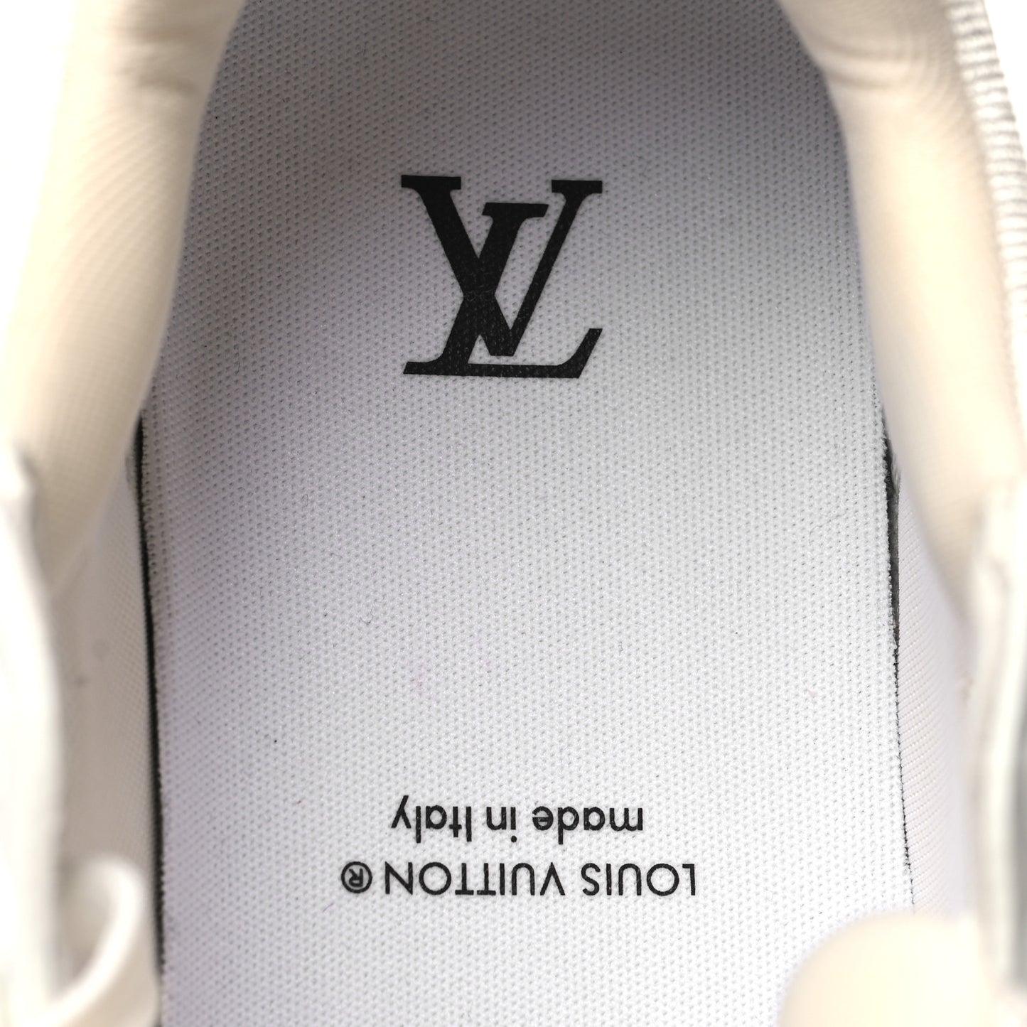 Calfskin Mens LV Trainer Sneakers 9.5 White