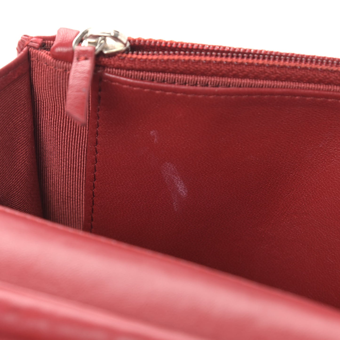 Lambskin Quilted Wallet On Chain WOC Red