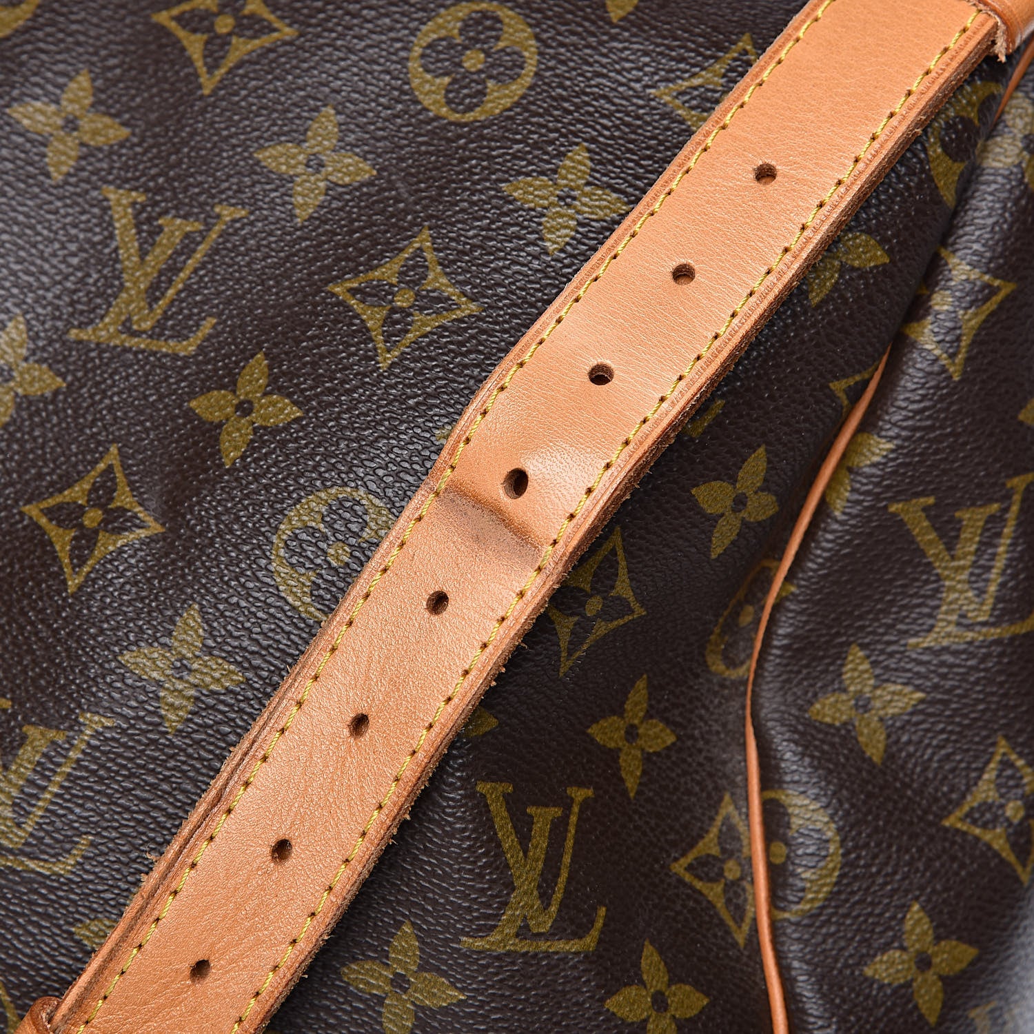 Louis Vuitton Monogram Keepall Bandouliere 55 12 of 22