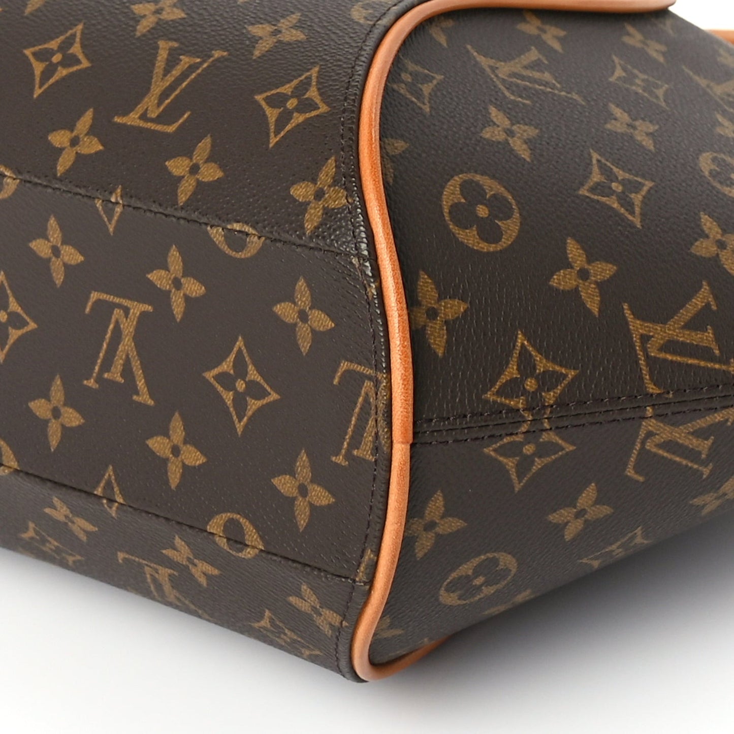 Monogram Ellipse MM