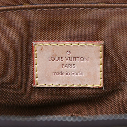 Louis Vuitton Monogram Beaubourg MM Messenger Bag 6 of 11