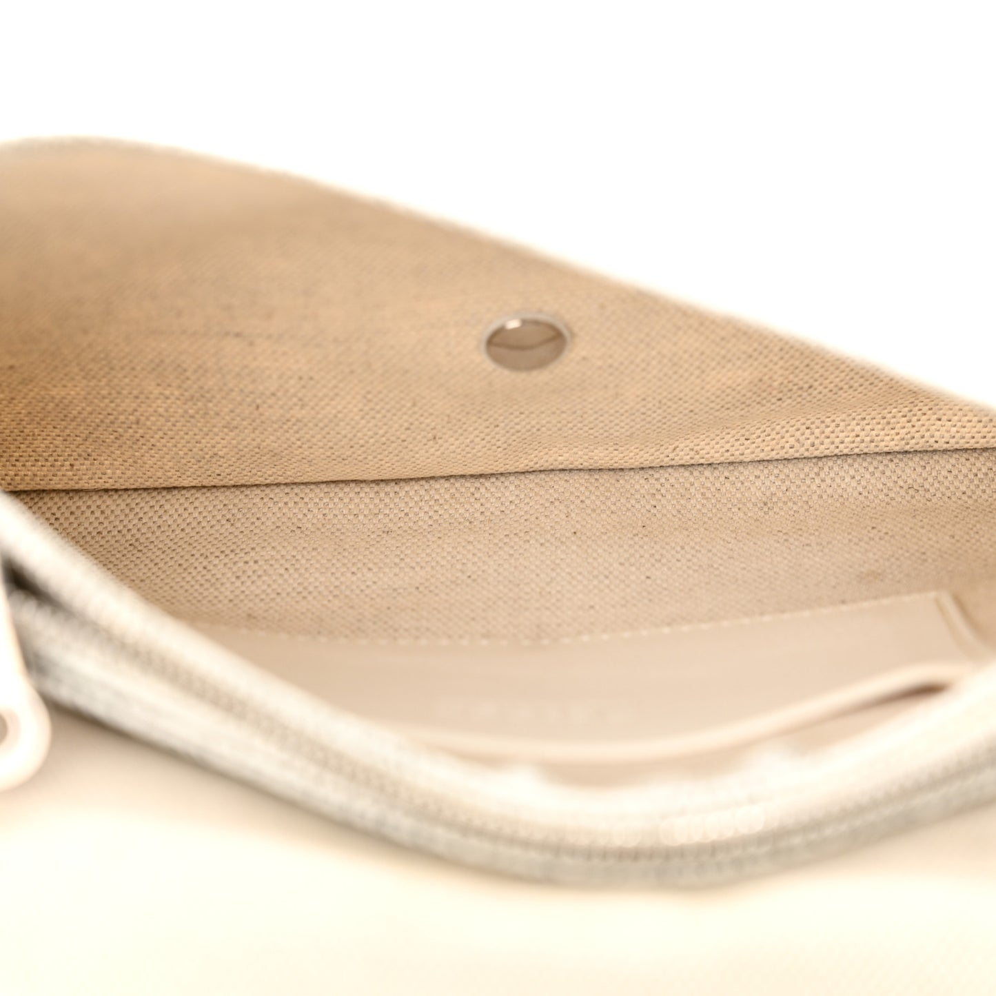 Goyardine Plumet Wallet Clutch White