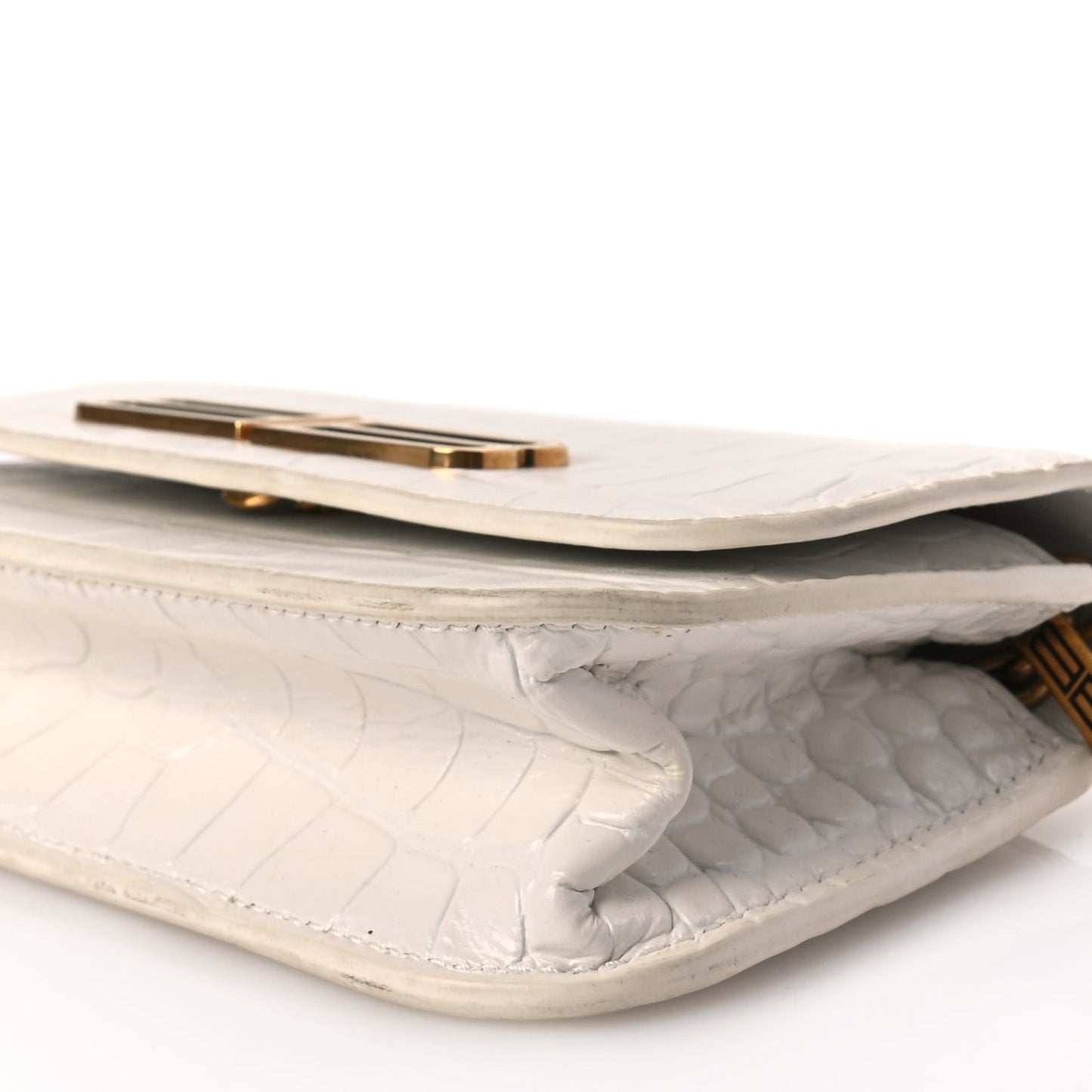 Extra Supple Calfskin Crocodile Embossed Gossip Wallet On Chain Optic White