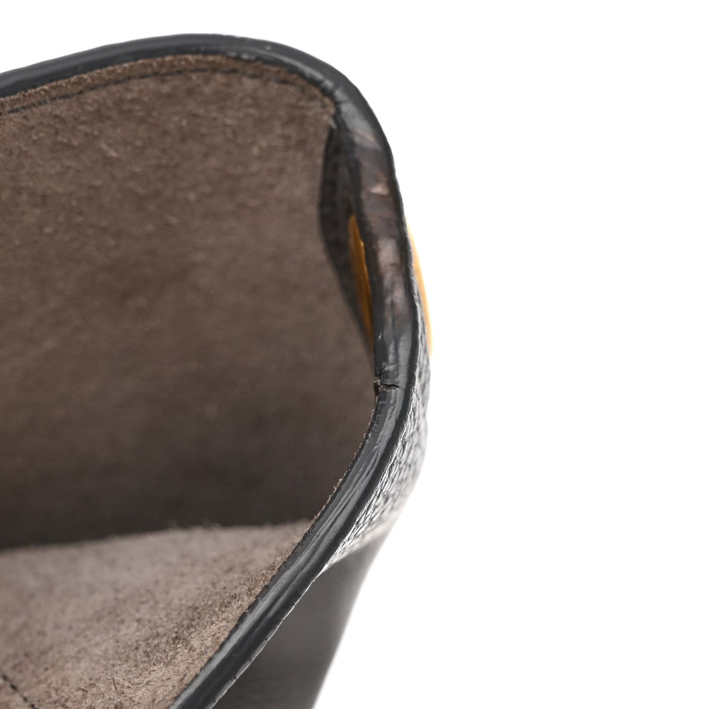 Soft Grained Calfskin Small Sangle Bucket Bag Kohl