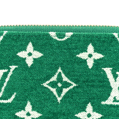 Louis Vuitton Jacquard Velvet Monogram LV Match Sunglasses Case GM Vert 2 of 4