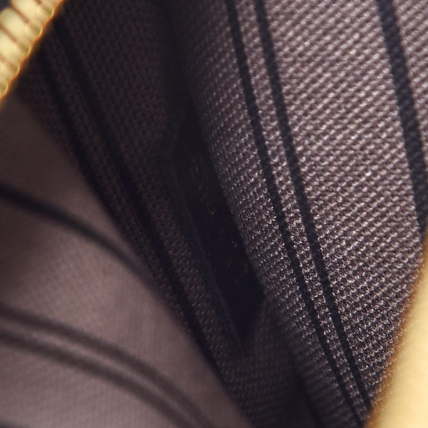 Empreinte Pochette Metis Black