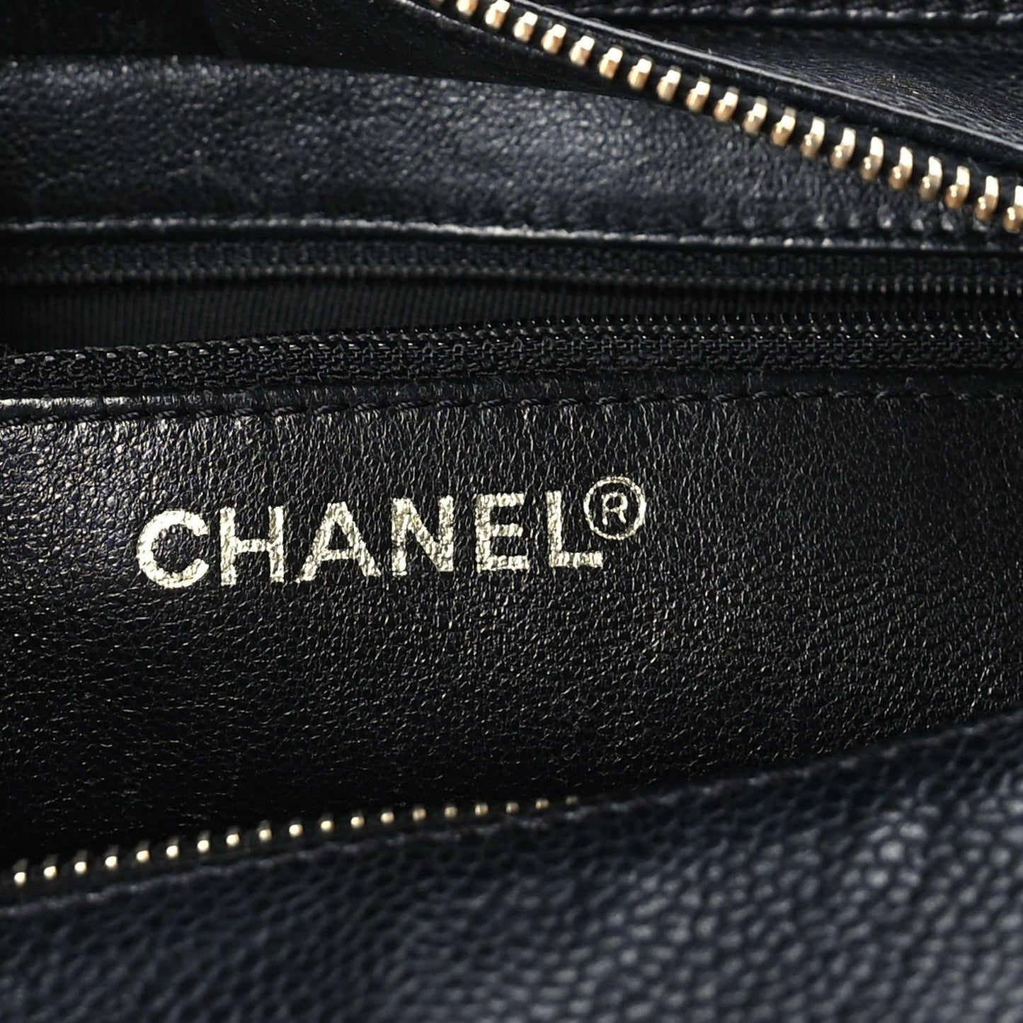 Caviar Quilted Petit Timeless Tote PTT Black