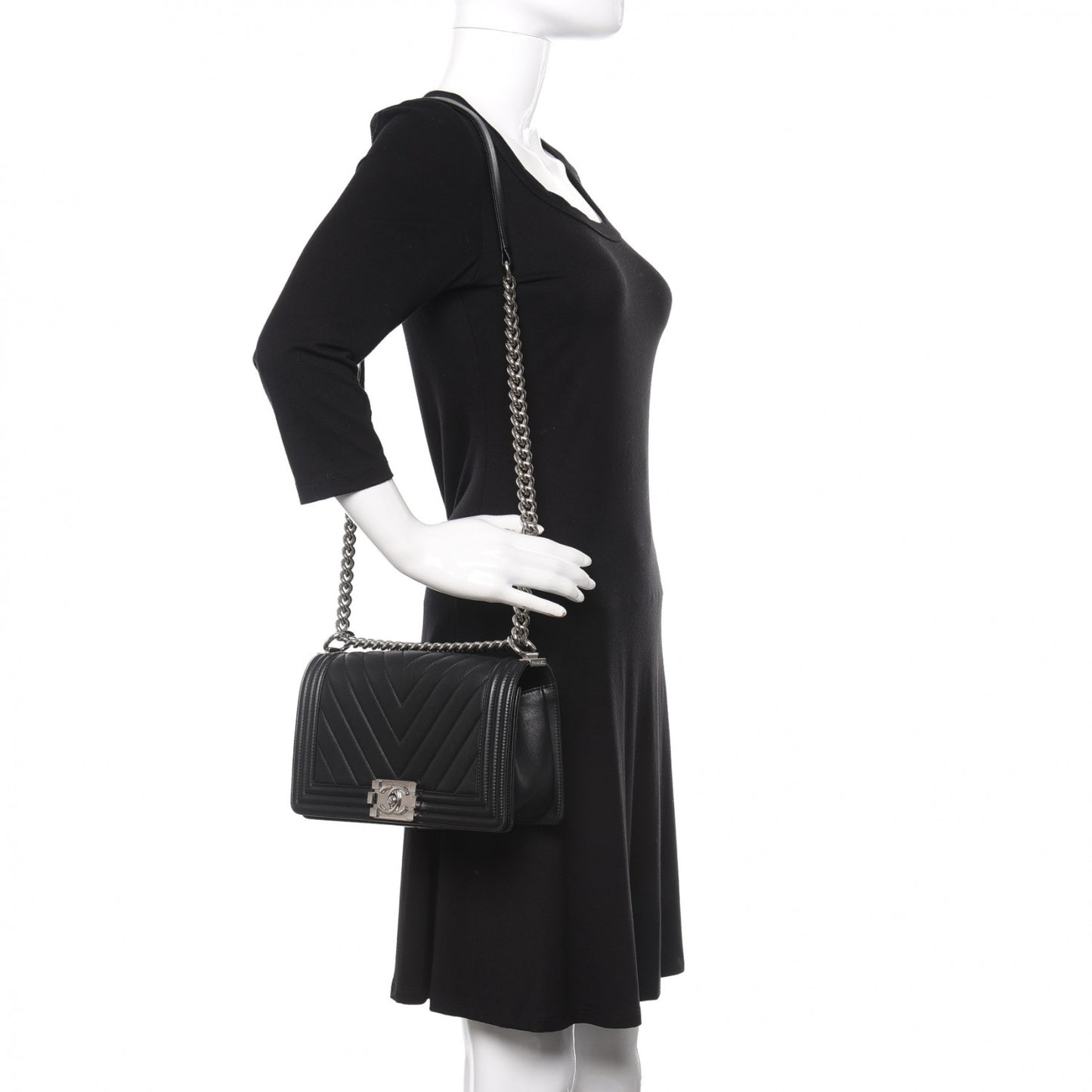 Calfskin Chevron Quilted Medium Boy Flap Black