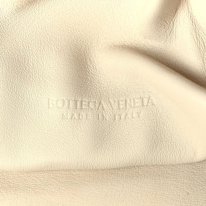 Bottega Veneta Metallic Crinkled Lambskin The Pouch Oversized Clutch Oro 6 of 9
