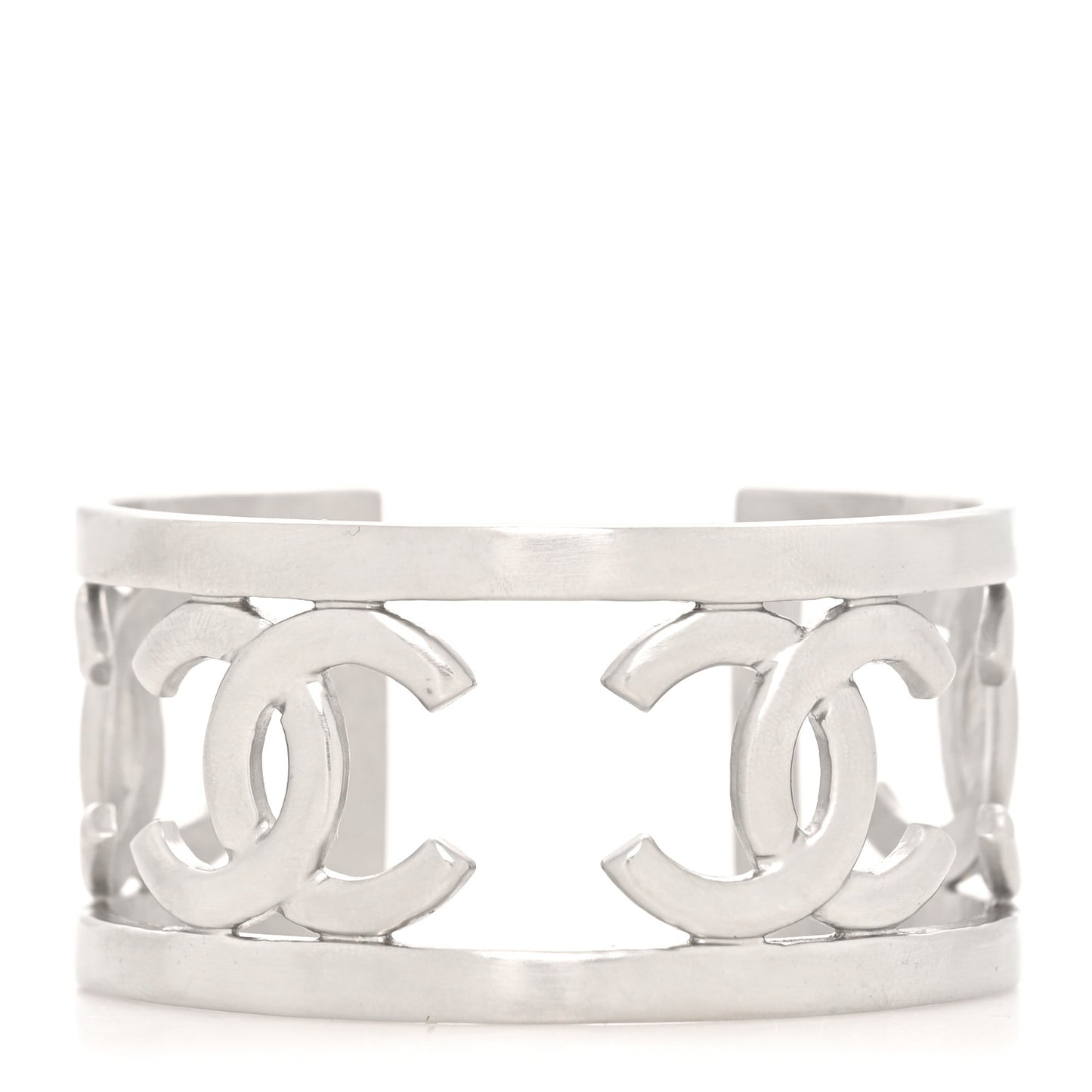 Metal CC Cuff Silver