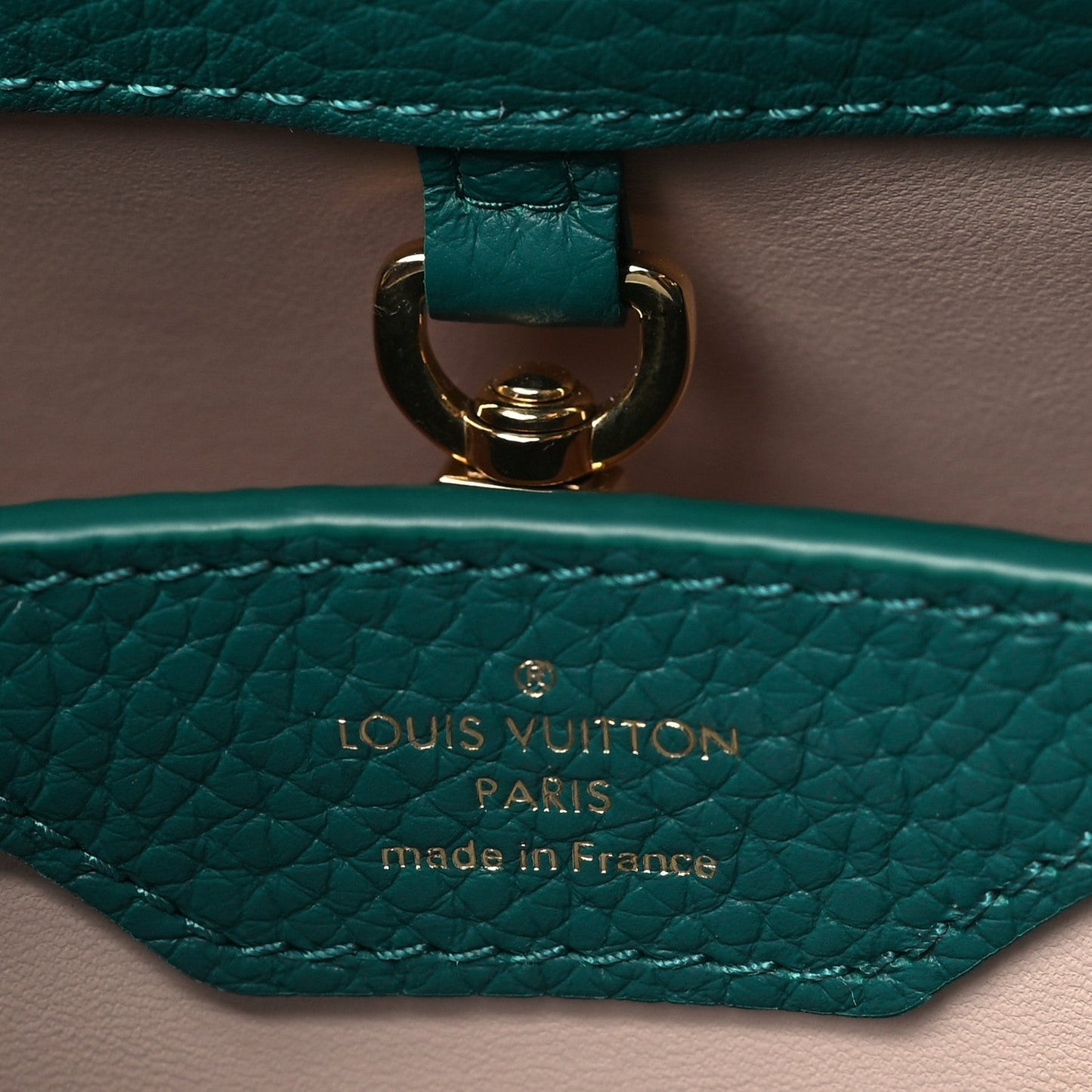 Taurillon Capucines BB Emerald