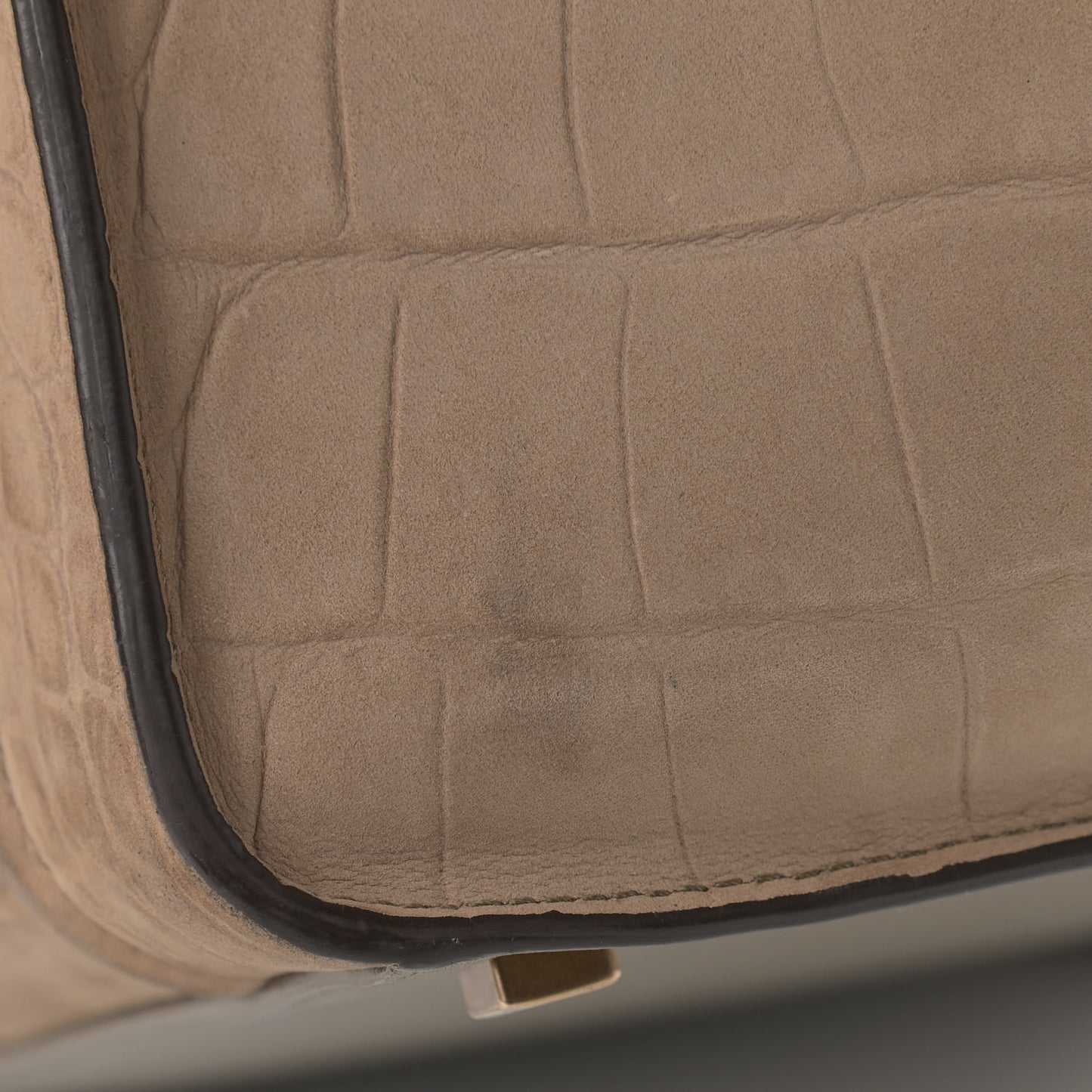 Crocodile Embossed Nubuck Medium Phantom Luggage Beige