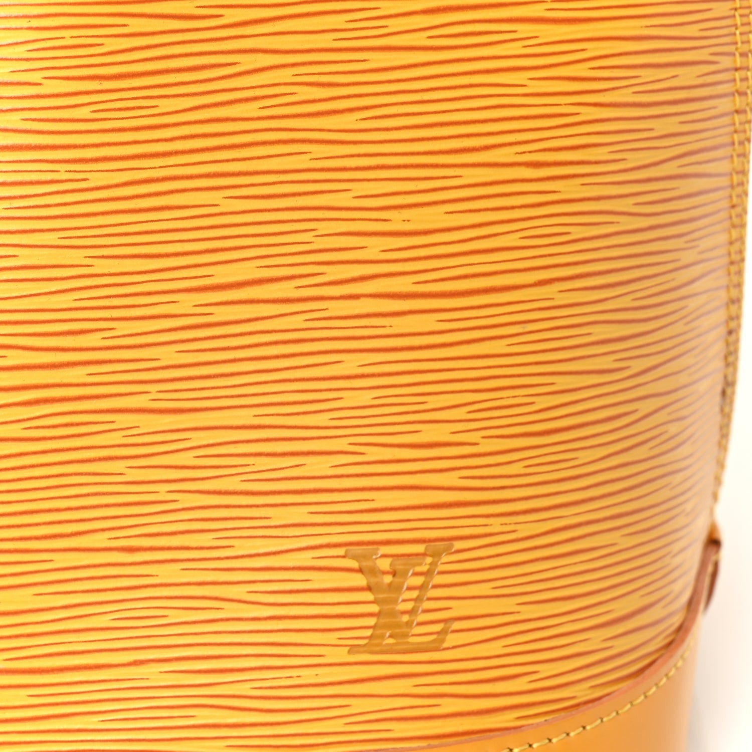 Louis Vuitton Epi Alma PM Tassil 6 of 9